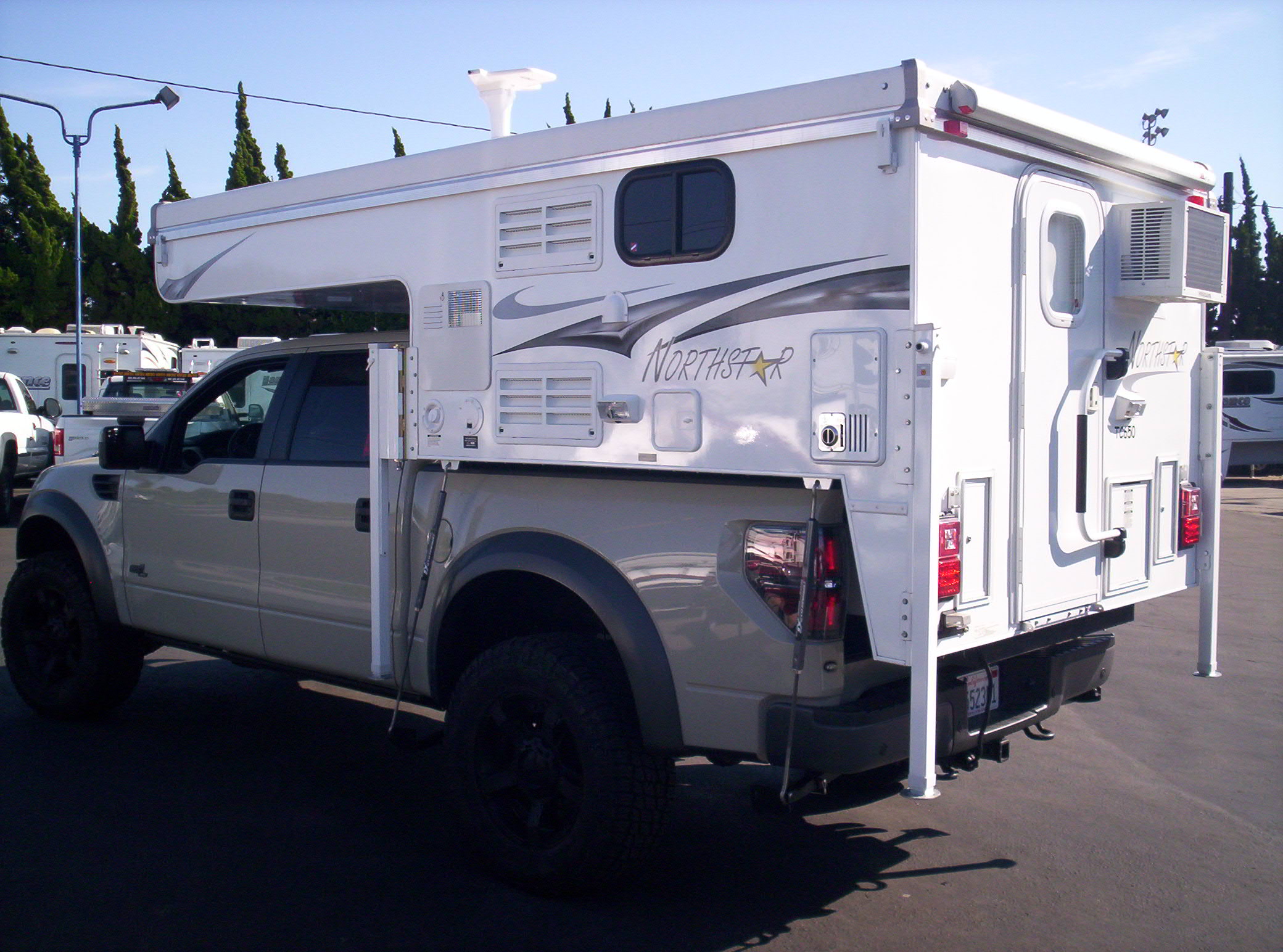 2024 Northstar TC650 - Image 2