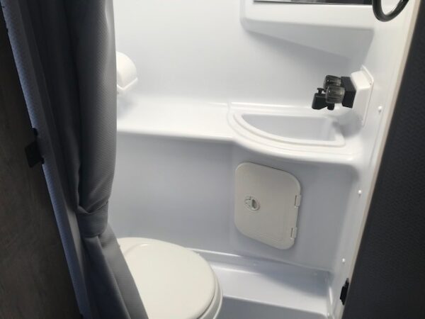 Lance 650 Used 2022 - Image 11