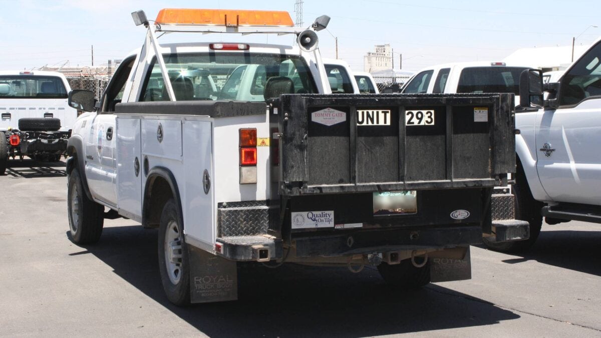 Tommy Gate Liftgate on Service Body Vehicle