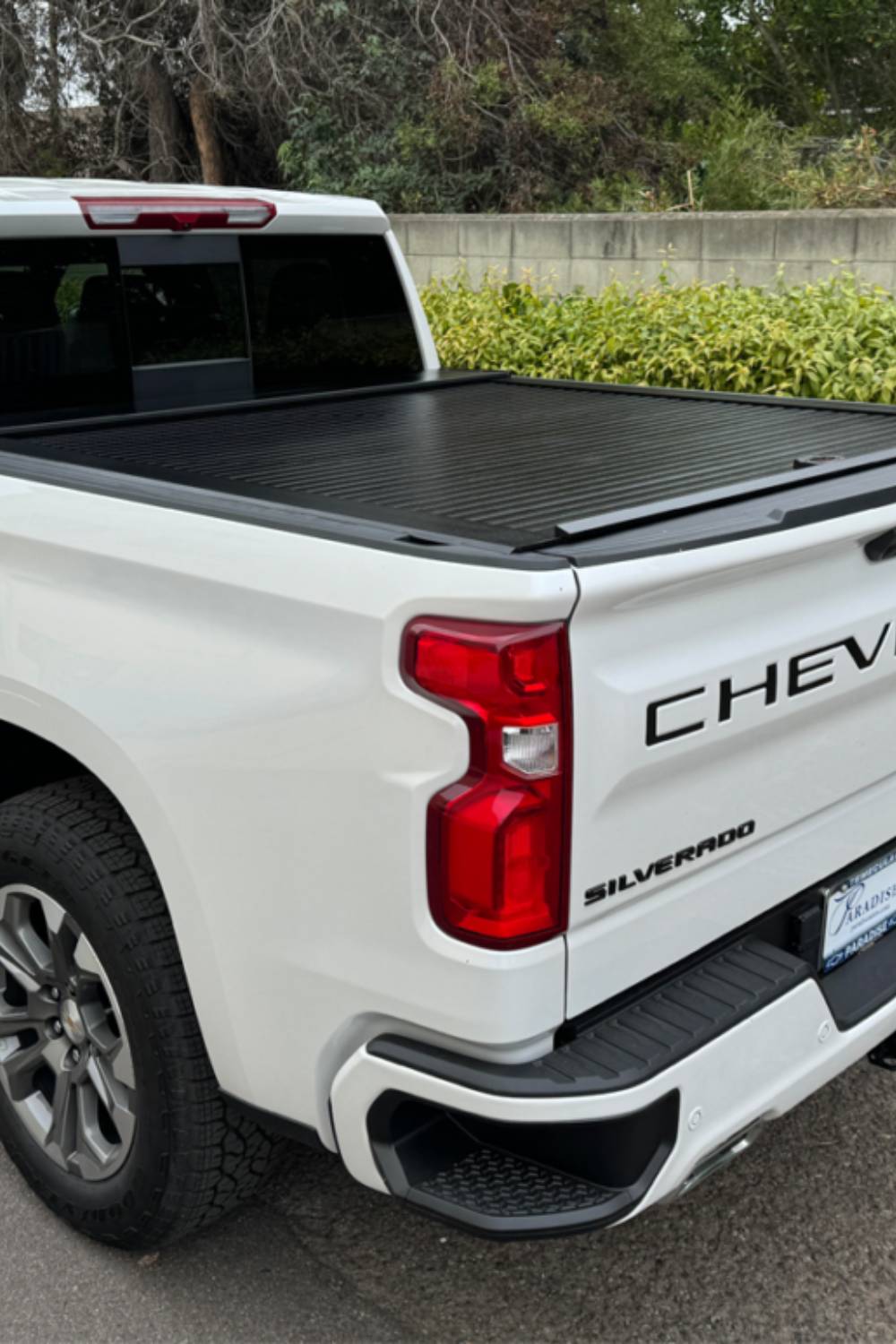 Chevy Silverado with Truck Covers USA Aluminum Roll Bed Cover