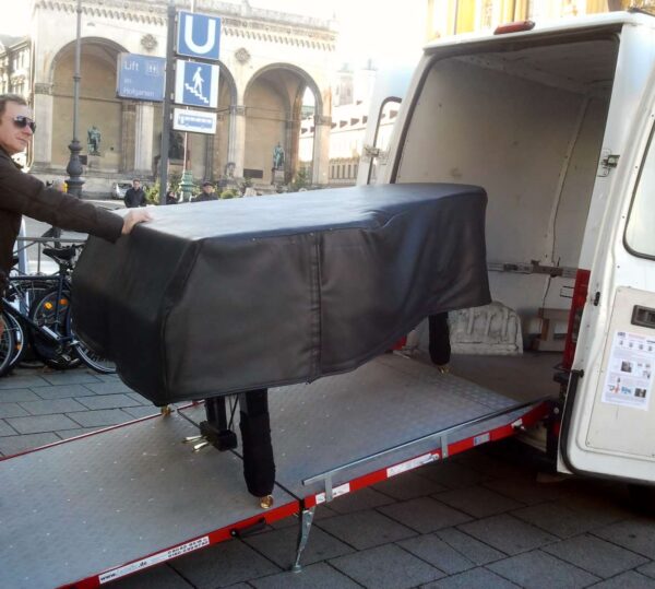 Loading Piano in Van with WM-PC Heavy Duty Loading Ramp