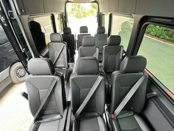 Smartfloor Seating System Safely Carries Van Passengers